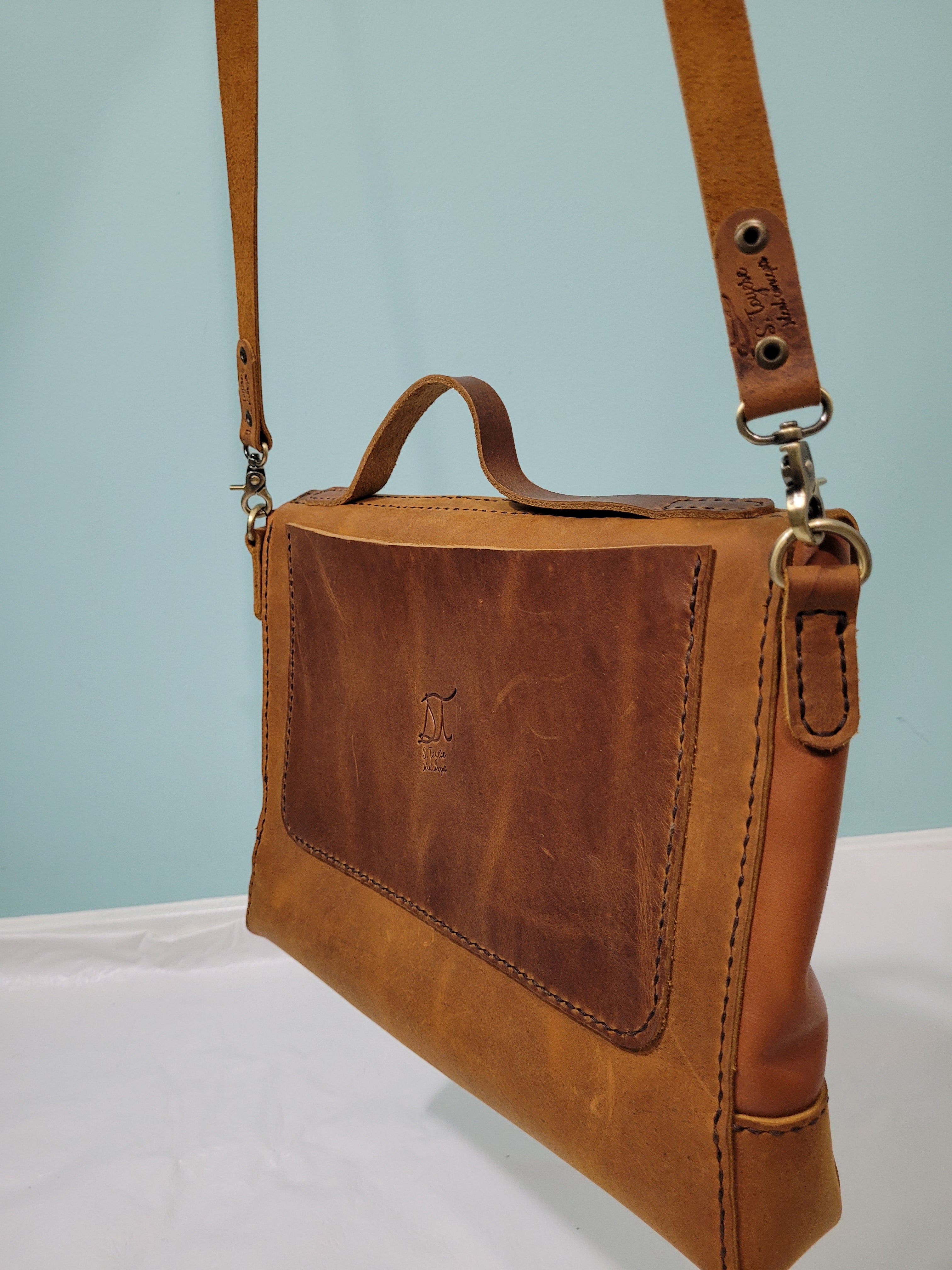 S.TOYESE MESSENGER BAG