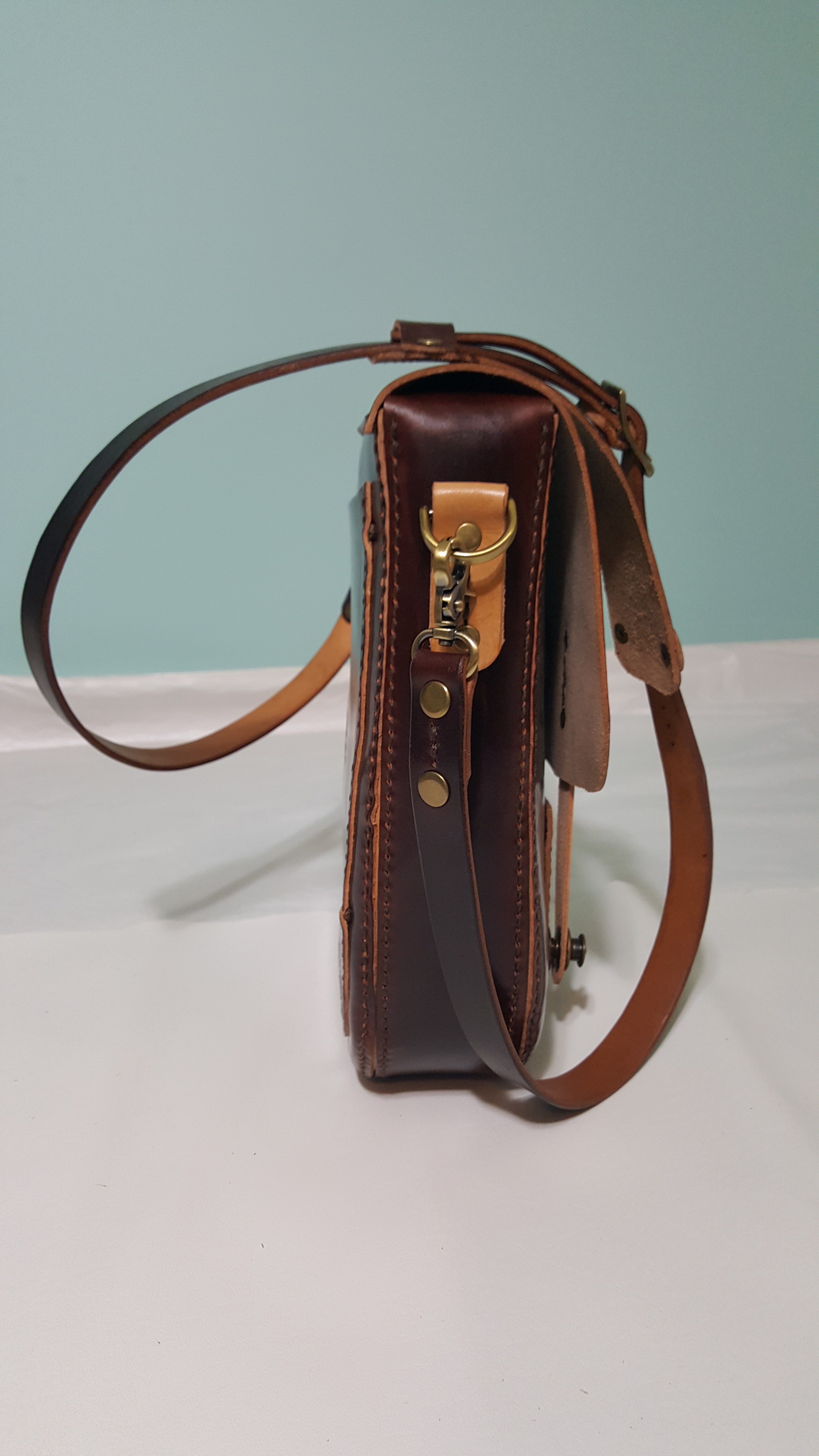 S.TOYESE FEMALE CROSS BODY BAG